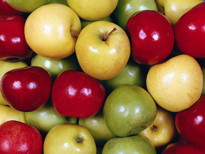 Apples-color-size-texture.jpg