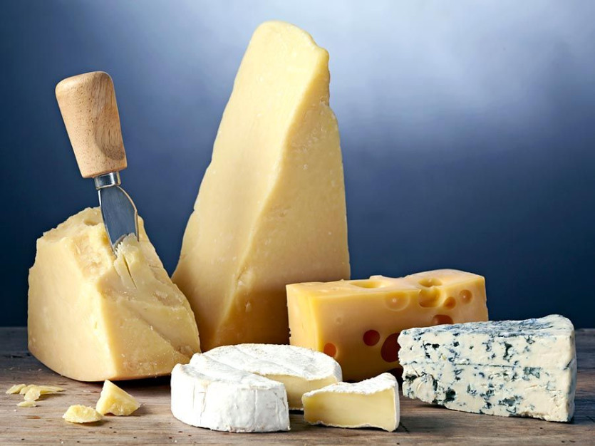 Cheese-assortment-Blue-cheese-swiss-Brie-parmesan.jpg