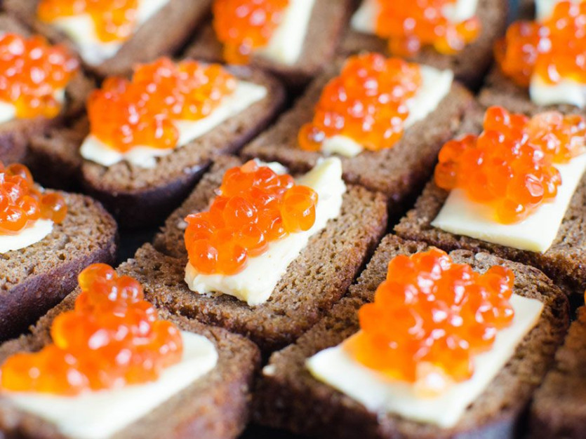 Red-caviar-rye-bread-salmon-butter.jpg